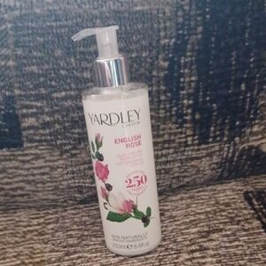 4/$40 New Yardley English Rose Body Lotion - Pump